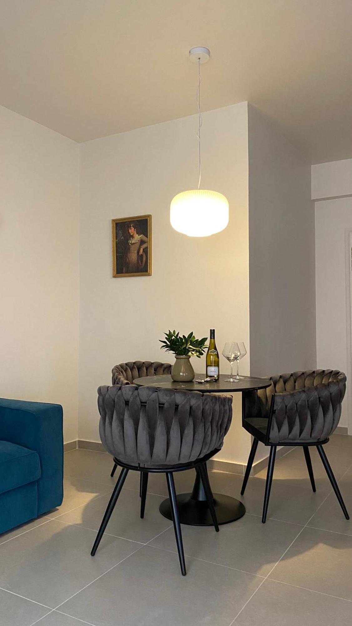 T&L Apartments Agiaos Tychonas Limassol Luaran gambar