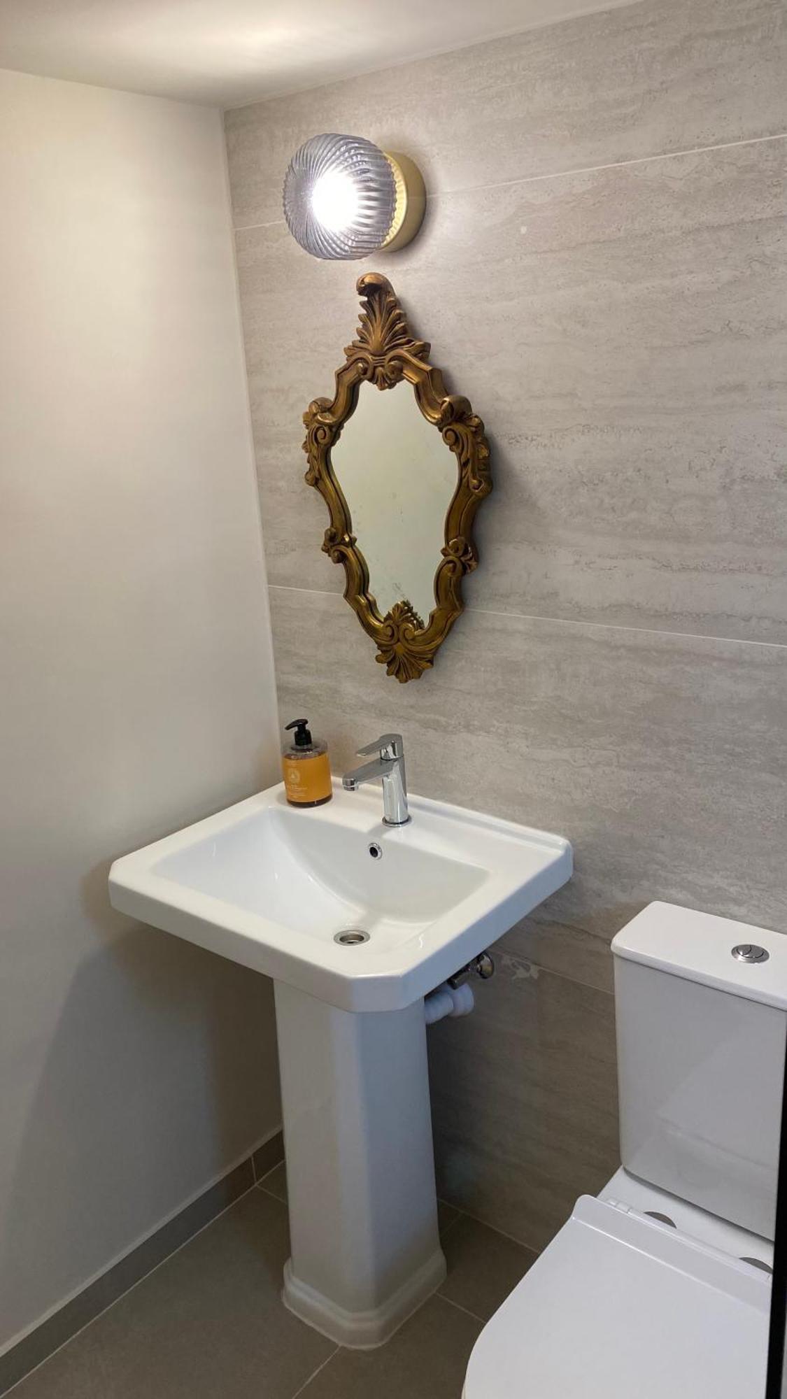 T&L Apartments Agiaos Tychonas Limassol Luaran gambar